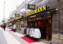 Магазин Дрессманн (Dressmann) в одном из торговых центров Финляндии