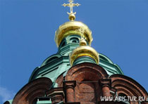 Купола Успенского собора в Хельсинки